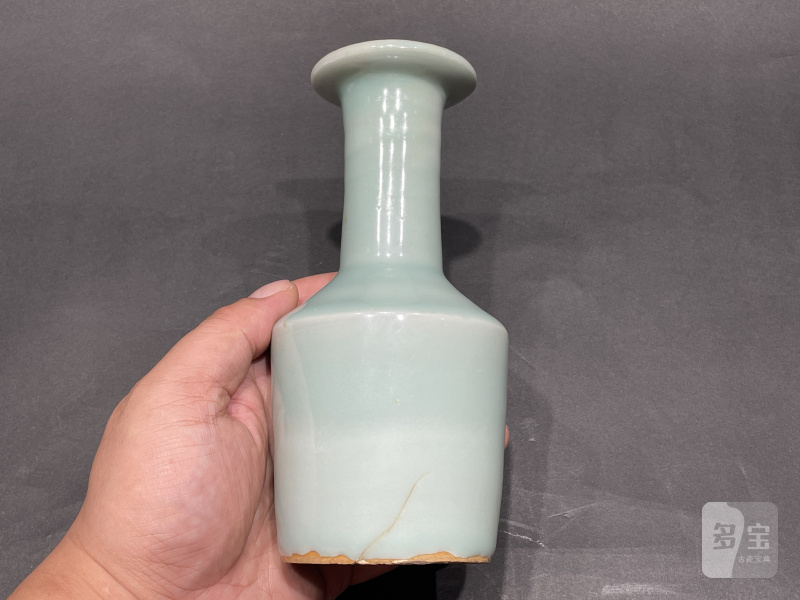 明 龙泉窑粉青釉纸槌瓶 - 图5